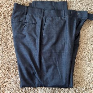 Dark gray me s dress pants 33/30